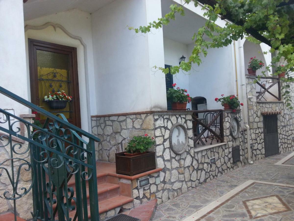 Residenza Antico Borgo Del Pozzo Aparthotel Tramonti Exterior foto
